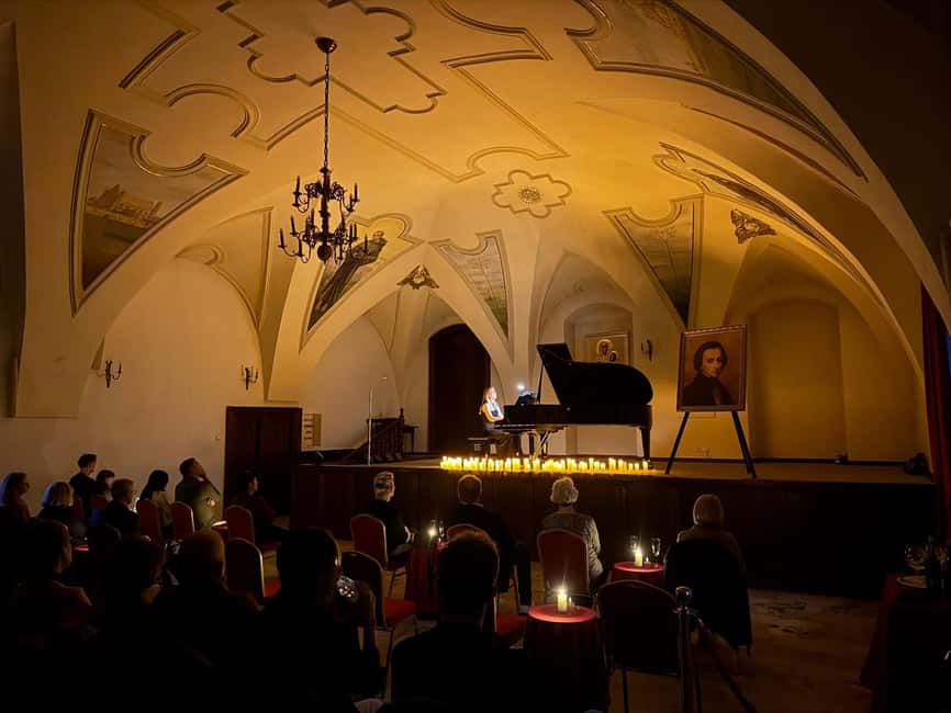 Krakow: Frédéric Chopin Classical Music Candlelight Concert - Getting your bearings: what the evening timing feels like