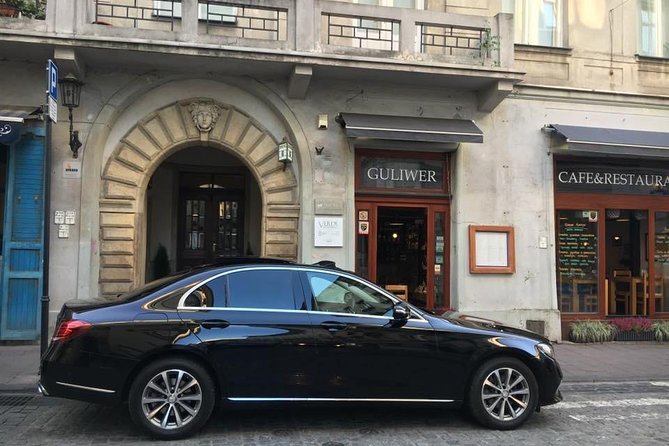 Krakow - Full Day Tour from Warsaw by private car - Private car setup in a Mercedes: what changes for you