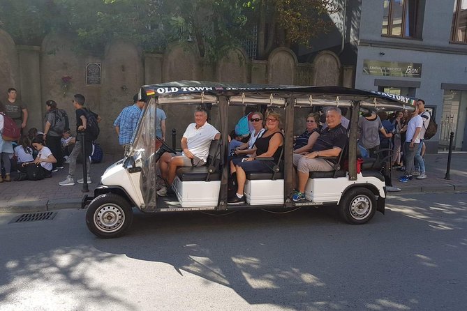 Krakow: Guided City Tour by Golf Buggy (with hotel pickup) - Why a heated golf buggy is perfect for Krakow sightseeing