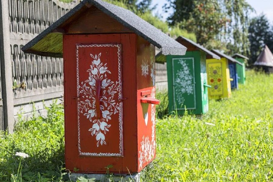 Krakow: Guided Day Tour of Zalipie Village & Museum Entry - What to Bring (And What to Plan For) on This 8-Hour Loop