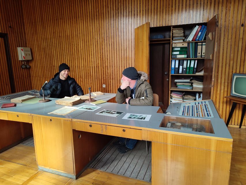 Krakow: Guided Tour to Nowa Huta on Commie Retro Van - The steelworks gates story: why the guide’s details matter