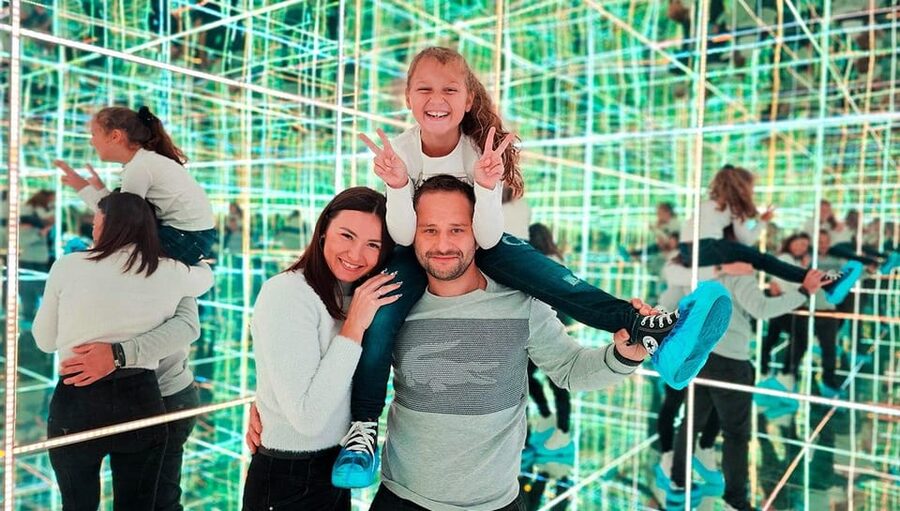 Krakow House Of Attractions: Guided Admission To attractions - Mirror Maze and the Infinity Room: where the illusions start fast
