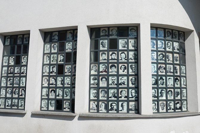 Krakow: Jewish Quarter Kazimierz & Schindler's Factory & Ghetto Guided Tour - Price and value: what your $83.27 is really buying