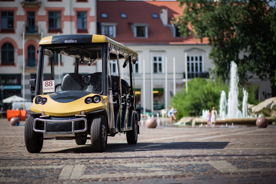 Krakow: Jewish Traces Private Electric Car Tour - Why an Electric Car Makes Sense for Krakow’s Jewish District