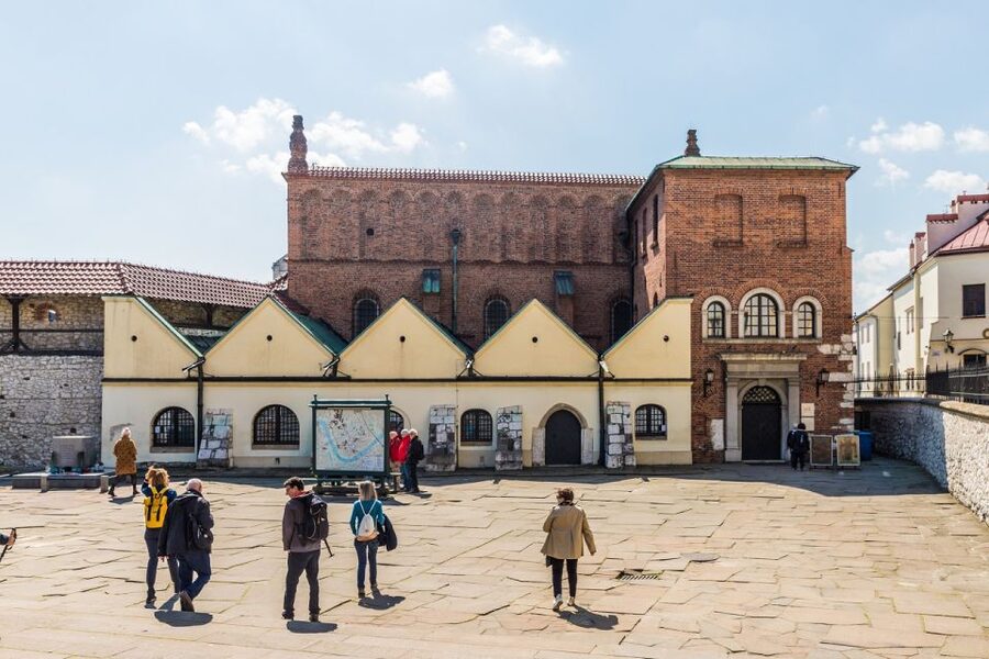Krakow: Kazimierz, Schindler's Factory & Ghetto with Guide - Who should book this tour, and who might want a different one