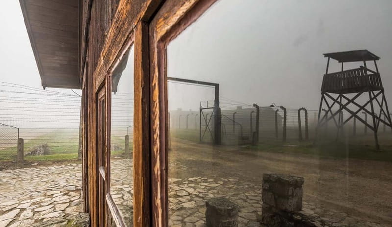 Krakow: Last Minute Auschwitz-Birkenau Guided Tour - Auschwitz I: entering the grounds and using your 2 hours well