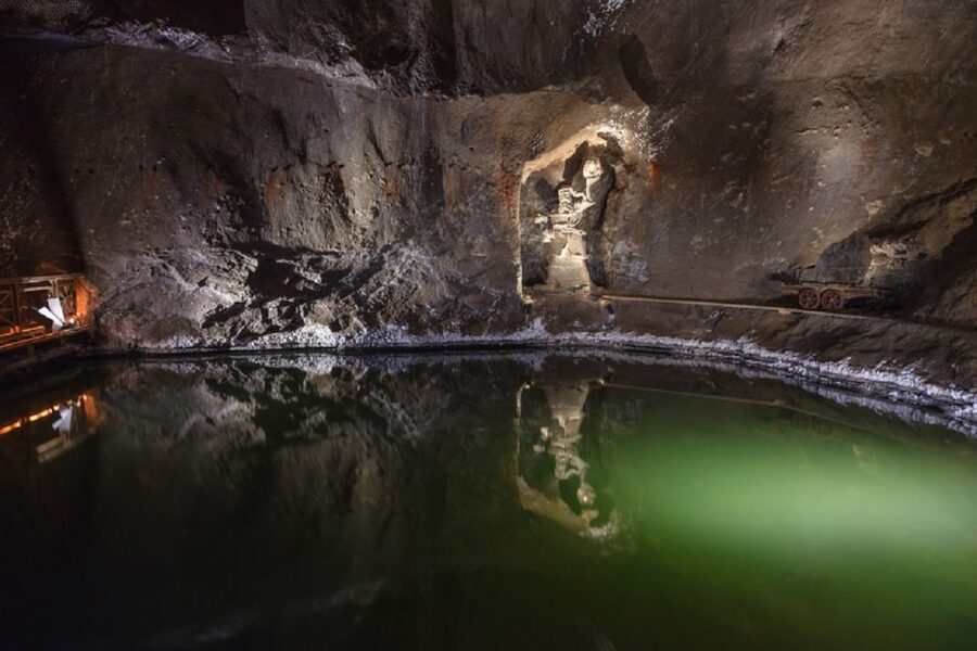 Krakow: Lazy Catamaran River Cruise and Salt Mine Group Tour - The cruise pacing, what you will actually do and where you can relax
