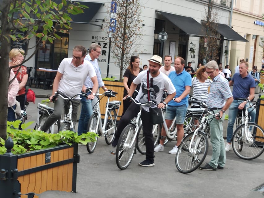 Krakow: Multilingual Tour On Electric Bikes - Kazimierz on two wheels: seeing a different side of Krakow