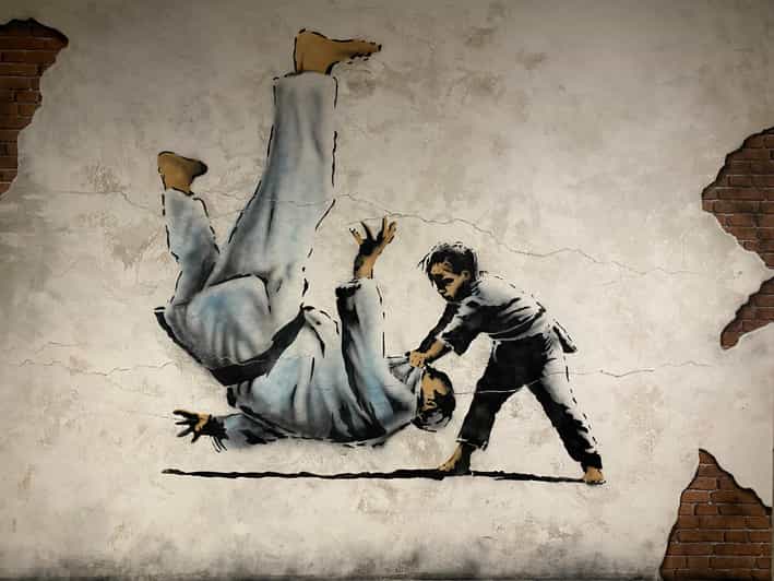 Krakow: Muzeum Banksy Entry Ticket - The 150+ Creations, and Why the Captions Matter