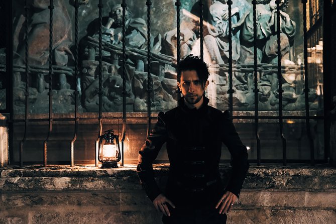 Krakow Night Tour: Ghosts, Vampires and Legends of the Old Town - Night Ghost Stories in Krakow’s Old Town, From Rynek Glowny to Wawel