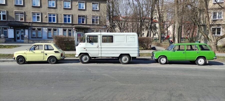 Krakow: Nowa Huta Guided Tour in Vintage Car - Who This Tour Is For (and Who Might Skip It)