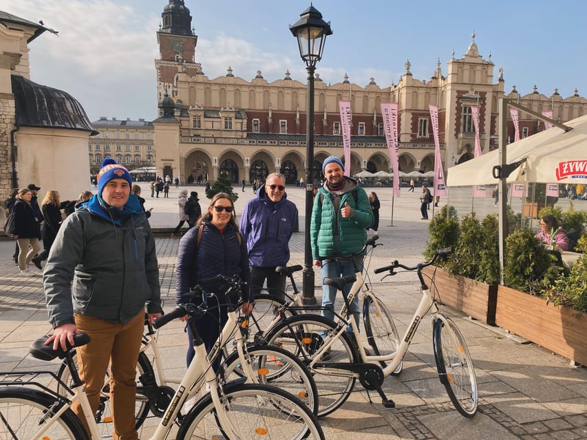 Krakow: Old Town and Kazimierz Guided Bike Tour - The Vistula pass-by, and why the route changes after that