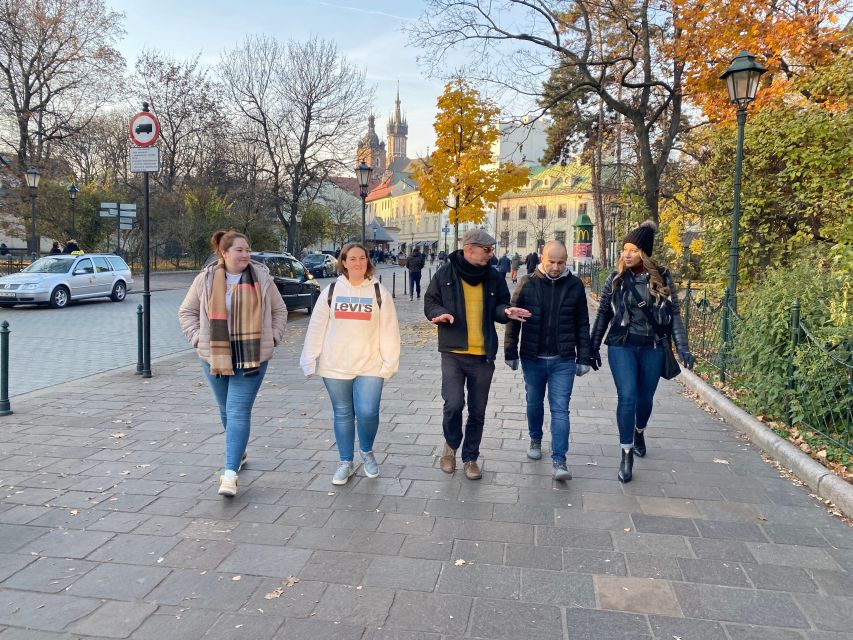 Krakow: Old Town Highlights Walking Tour - Royal Route energy, without the overload