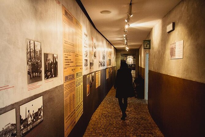 Kraków Oskar Schindler's Enamel Factory Museum skip the line tour - Schindler’s Enamel Factory in Krakow, in About 90 Minutes