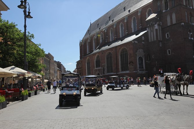 Krakow: Private Guided City Tour by Electric Car - Meeting at plac Jana Matejki 2, Then Rolling Through the Old Core
