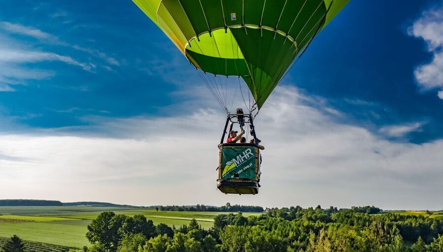 Kraków: Private Hot Air Balloon Flight with Champagne - Timing in the Real World: The 3 to 4 Hour Window and Weather Flex