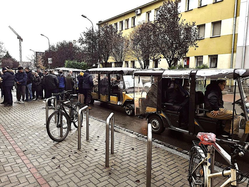 Krakow: Private Panoramic Tour by Golf Cart with Audio Guide - Kazimierz: Synagogues, Courtyards, and the Streets You Can Picture in Your Head