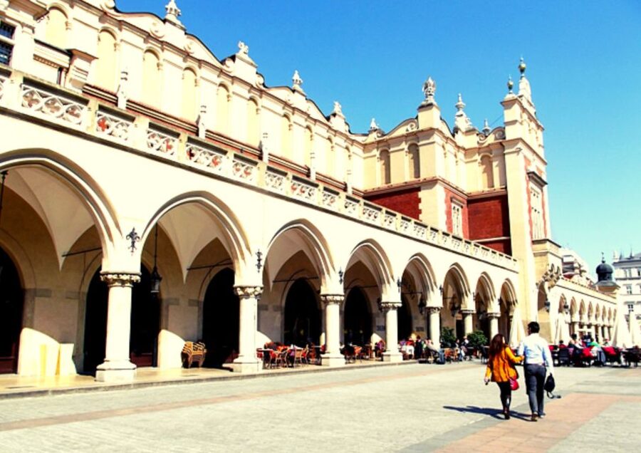 Krakow: Private Panoramic Tour by Golf Cart with Audio Guide - Podgórze and the Former Ghetto: Seeing the City’s WWII Layers