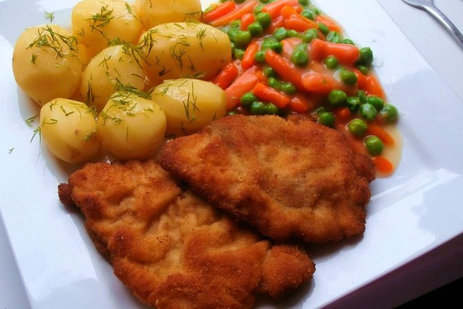 Krakow Private Traditional Polish Food Tour - From the medieval merchants’ town to Sukiennice, the food hall stop