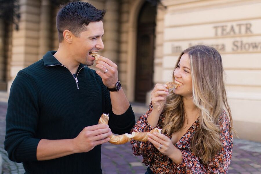 Krakow: Professional Photoshoot in the City Center - Personalization You Can Request, So the Photos Match Your Trip