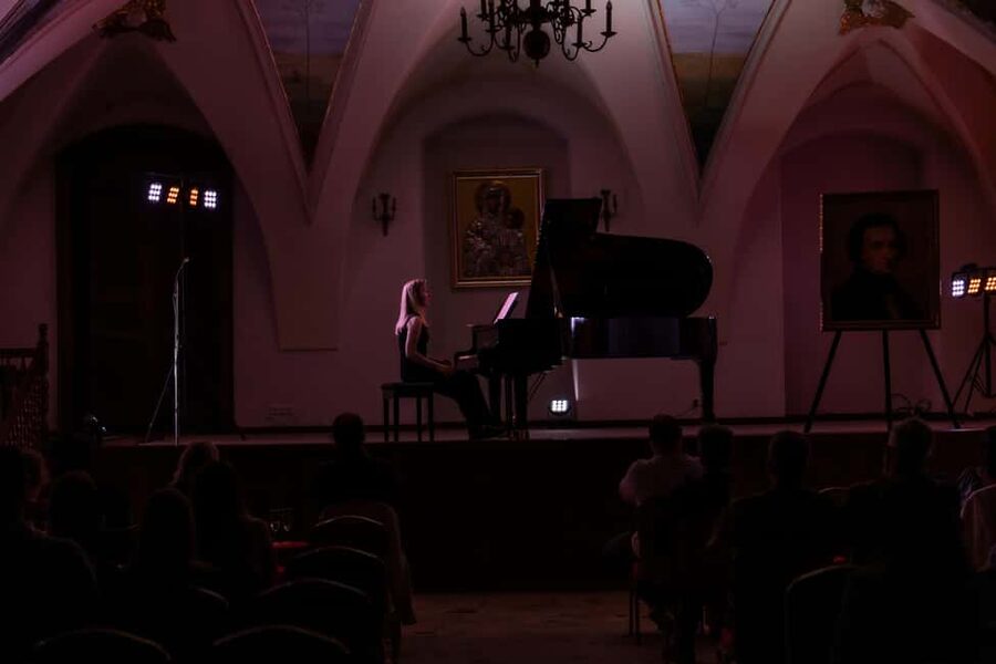 Kraków: Romantic Candlelight Chopin Piano Concert - Price and value: 44 USD for a rare-venue concert that feels special