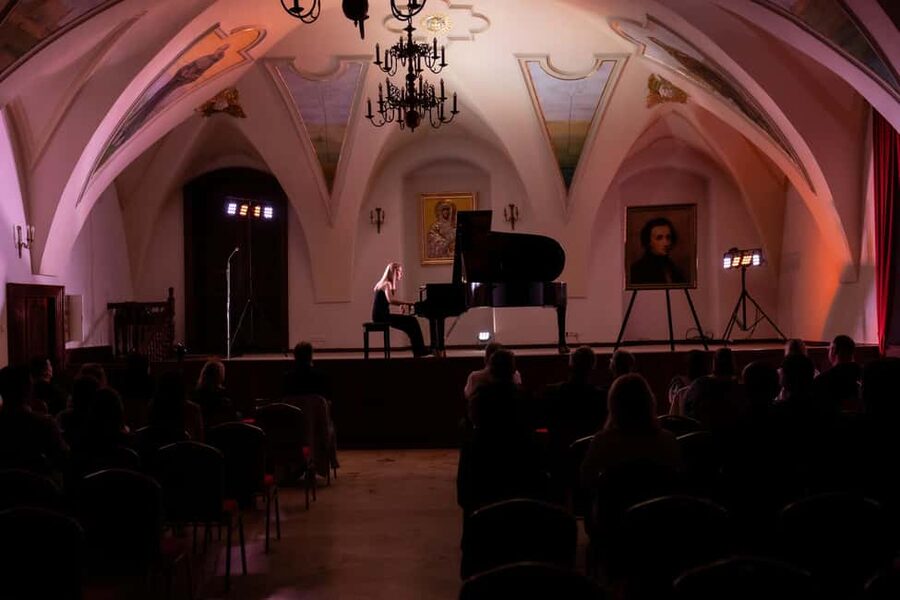 Kraków: Romantic Candlelight Chopin Piano Concert - Should you book this candlelight Chopin concert in Kraków?