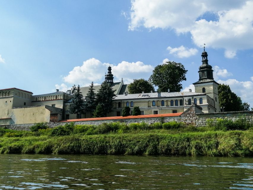 Krakow: Scenic River Cruise - Bishop’s Palace and Manggha Center: the riverfront mix of styles