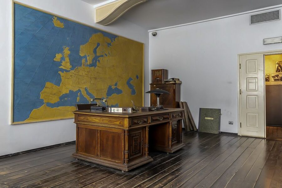 Krakow: Schindler's Factory & Ghetto Guided Tour - Final Call: Should You Book Schindler’s Factory and the Krakow Ghetto Tour?