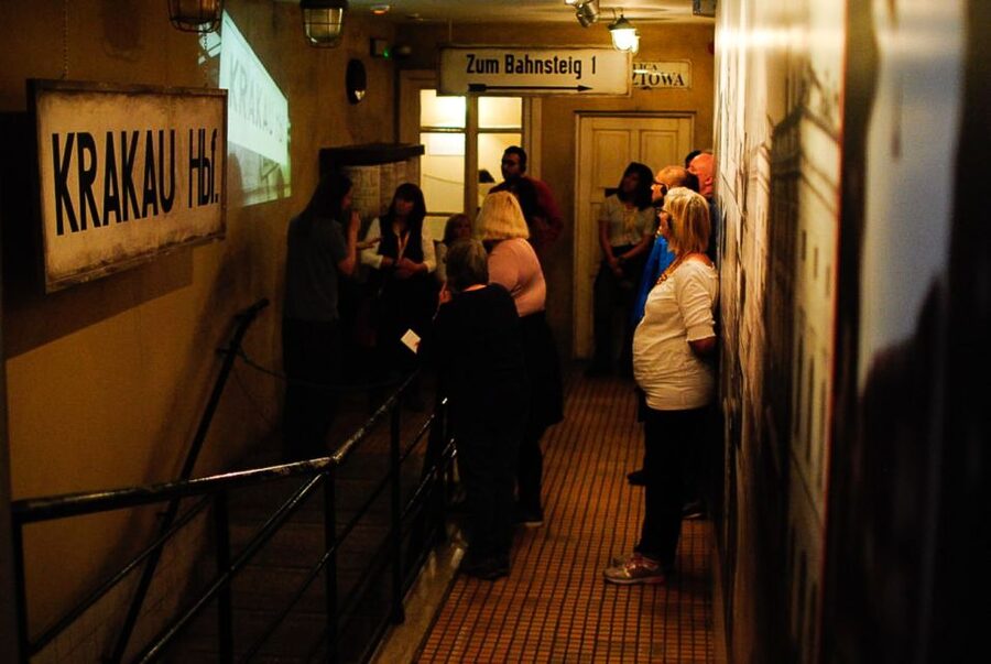 Krakow: Schindler’s Factory Guided Tour with Ticket - Key things you’ll notice right away