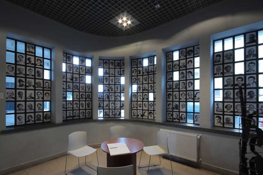 Krakow: Schindler's Factory Museum Guided Tour - Price and Value for a 1.5 Hour Guided Museum Visit