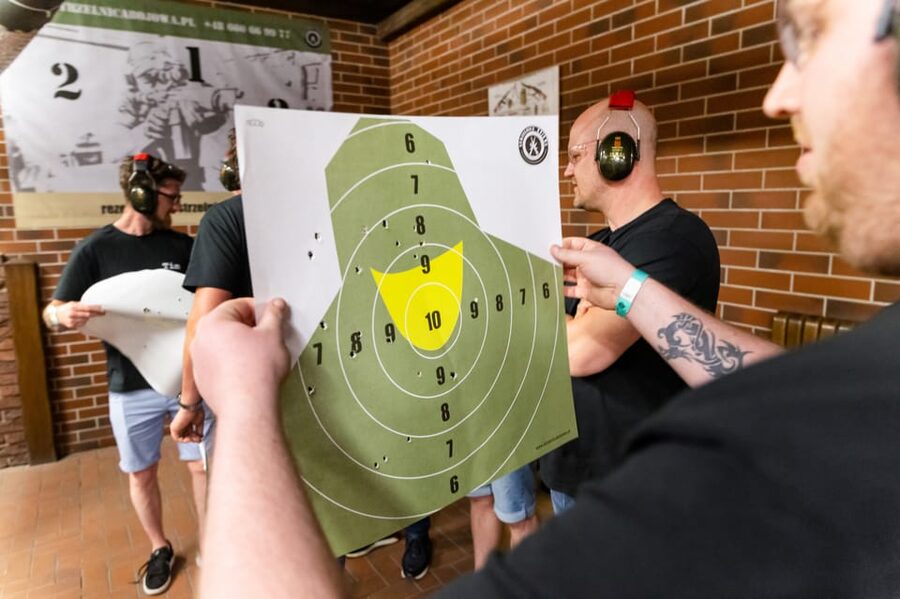 Krakow: Shooting Range & Hotel Transfers - Soldier 25 Shots - The 25-shot Soldier package: variety, pace, and friendly competition