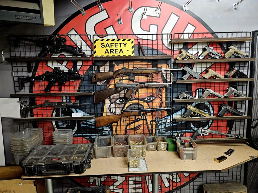 Krakow: Shooting range with hotel pickup - From Kraków Pickup to the Range in One Smooth Block