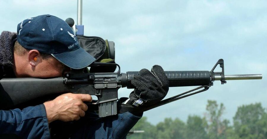 Krakow: Shooting Session - Safety first: your instructor briefing and gear