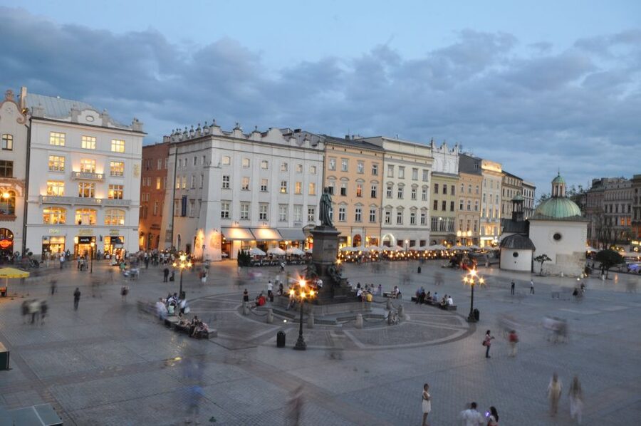 Krakow: Skip the Line Underground Museum and Old Town - Price and Value: What You’re Paying For at $163