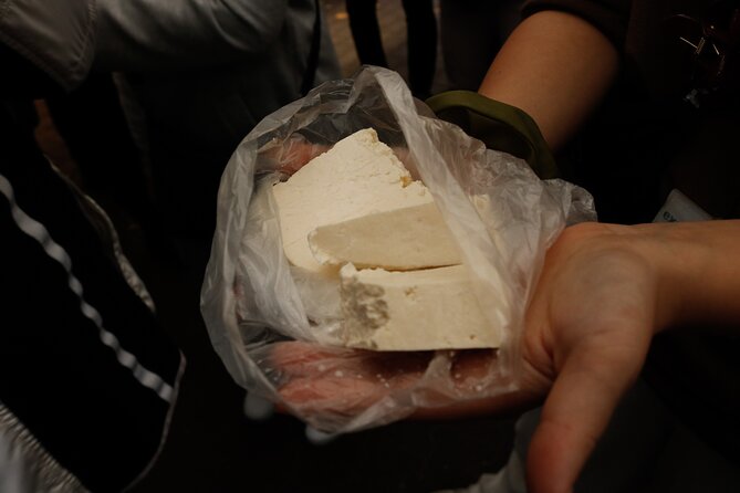 Krakow: Street Food Tasting Walking Tour - Why Krakow Street Food Works Best With a Guide