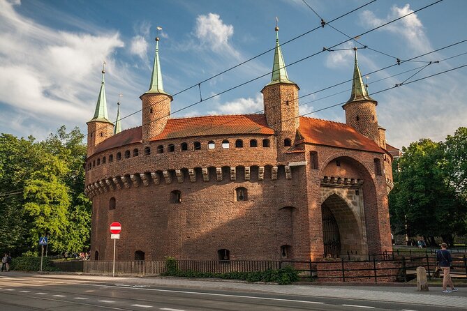 Krakow: Street Food Tasting Walking Tour - The Krakow Food Walk: Main Square to Stary Kleparz
