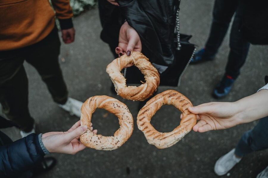 Krakow: Traditional Polish Food and Drinks Tasting Tour - Starting at St. Peter and Paul Square, then into Krakow Old Town