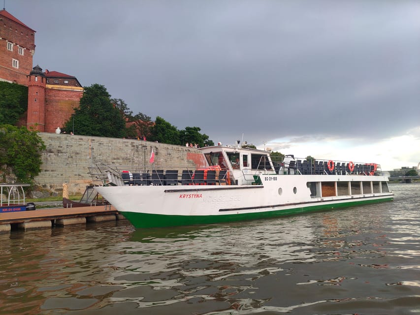 Krakow: Vistula River Cruise with Historical Views - Wawel Castle and Old Town Views From Water Level