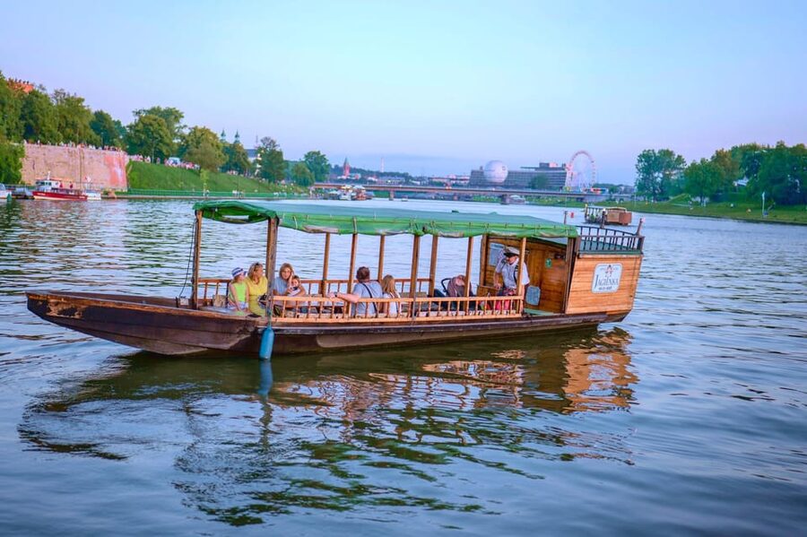 Krakow: Vistula River Sightseeing Cruise ️ - Audio commentary: the real value behind the short ride