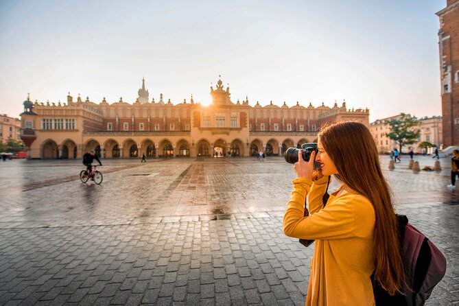 Krakow Walking Tour with Audioguide on Your Smartphone - Collegium Iuridicum, where the route connects to the university