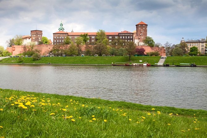 Krakow: Wawel Castle & Cathedral Guided Tour - Key Takeaways Before You Go