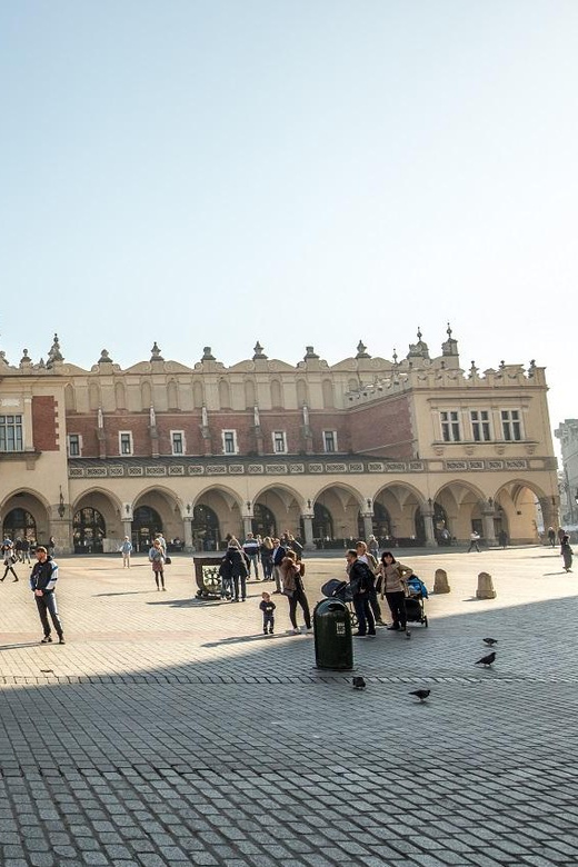 Krakow: Wawel Castle & Cathedral, Old Town & City Basilica - Old Town UNESCO walking: Main Market Square and why Cloth Hall matters