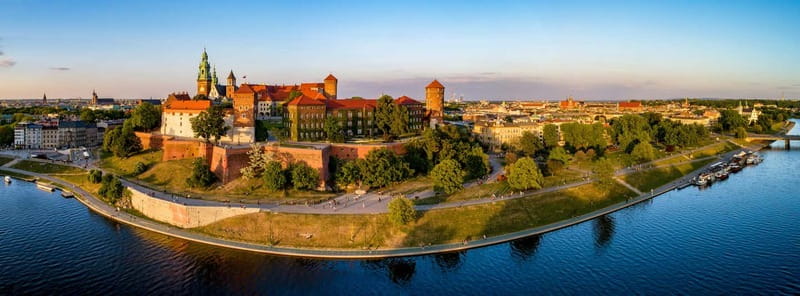 Krakow: Wawel Hill Audioguide Tour - Legends, dragons, and the Wawel chakra question