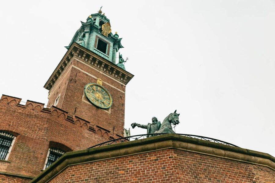 Krakow: Wawel Royal Hill with Optional Castle and Cathedral - Key things to know before you go
