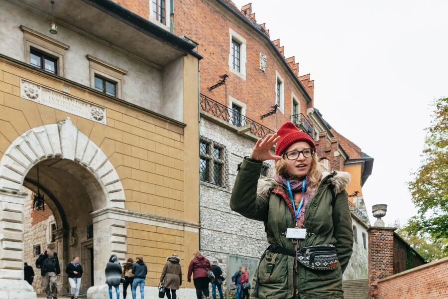 Krakow: Wawel Royal Hill with Optional Castle and Cathedral - Royal Wawel Castle: what the museum is famous for (and what you might not see)