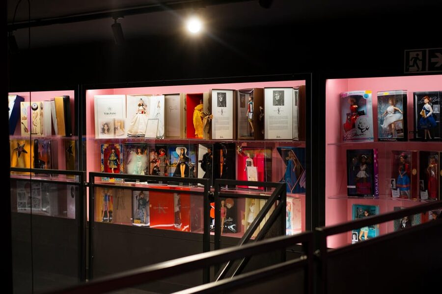 Krakow: Wheels & Heels Entrance Ticket - Spending your day inside: how to pace a self-guided visit