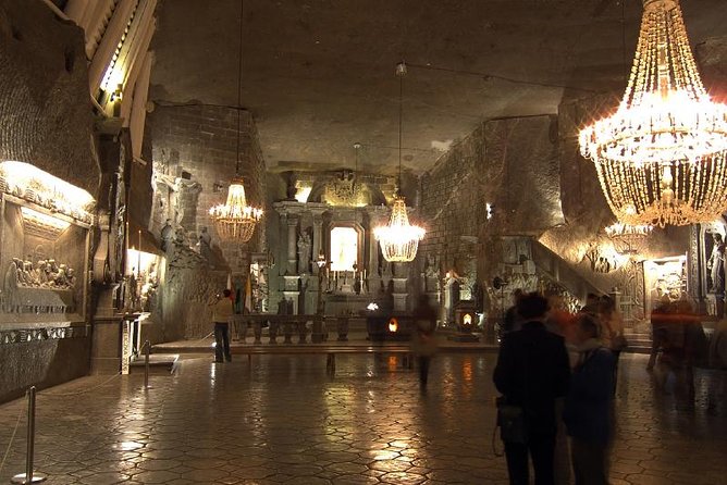 Krakow: Wieliczka Salt Mine Guided Tour with Hotel Pick-up option - Hotel Pickup and the Drive to Wieliczka