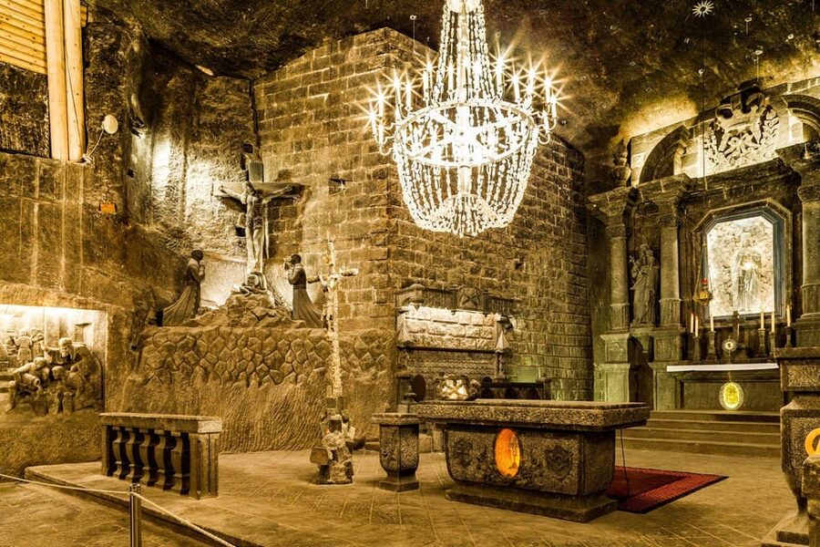 Krakow: Wieliczka Salt Mine Skip-the-Line Live Guided Tour - Group size and hearing: how to get the best experience inside