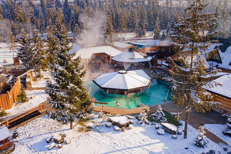 Krakow: Zakopane Cable Car, Vodka, Cheese & Hot Springs Tour - The Cheese and Vodka Stop: The Tasting That Actually Feels Fun