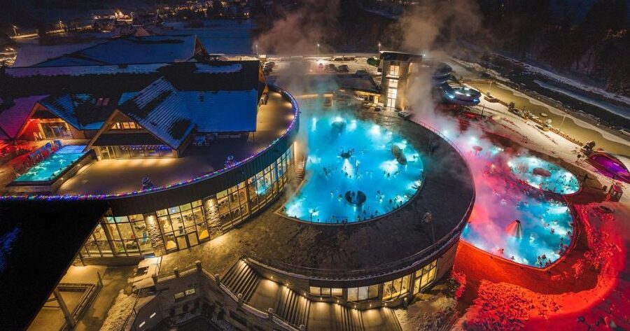 Krakow: Zakopane Day Tour with Optional Thermal Baths - Chochołów’s Old Houses: Where You’ll Actually Slow Down